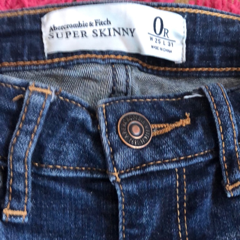 Super skinny jeans - Picture 2 of 4